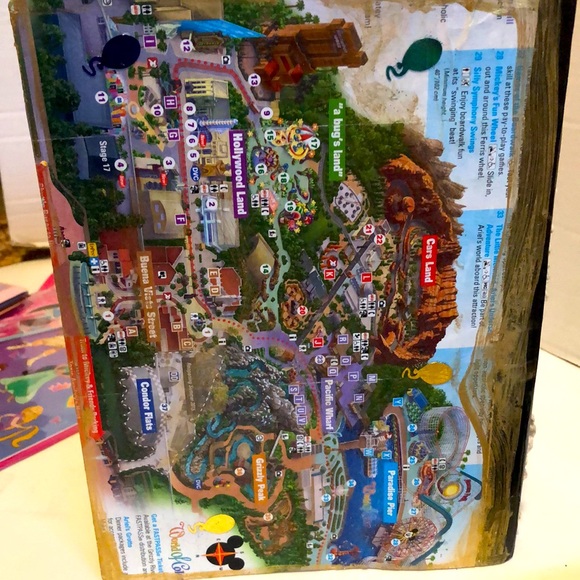 🔴Disney item bundle 4less Star Wars, Gro Gru, princesse, Minnie glitter p… - Picture 8 of 12